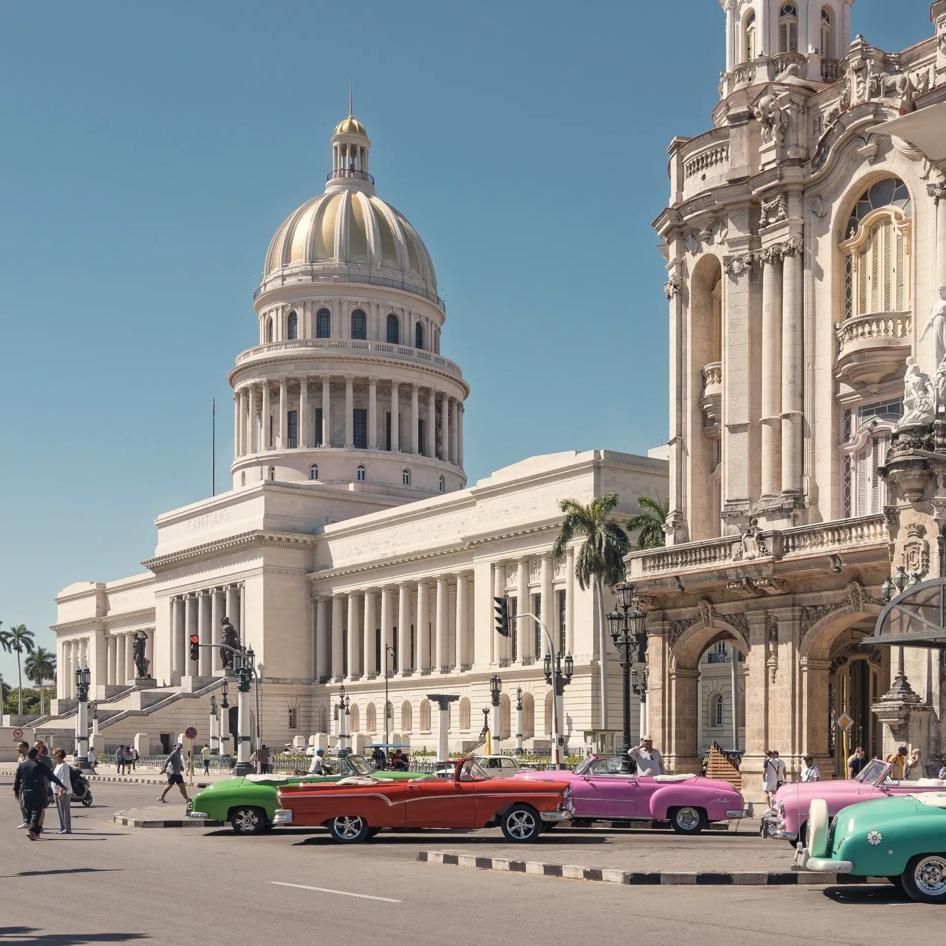 Havana và những chiếc xe cổ