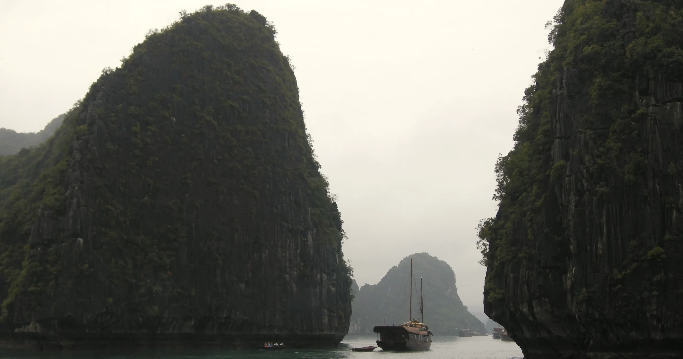 Ha Long Bay