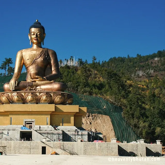 Pháo đài Punakha bên hai dòng sông