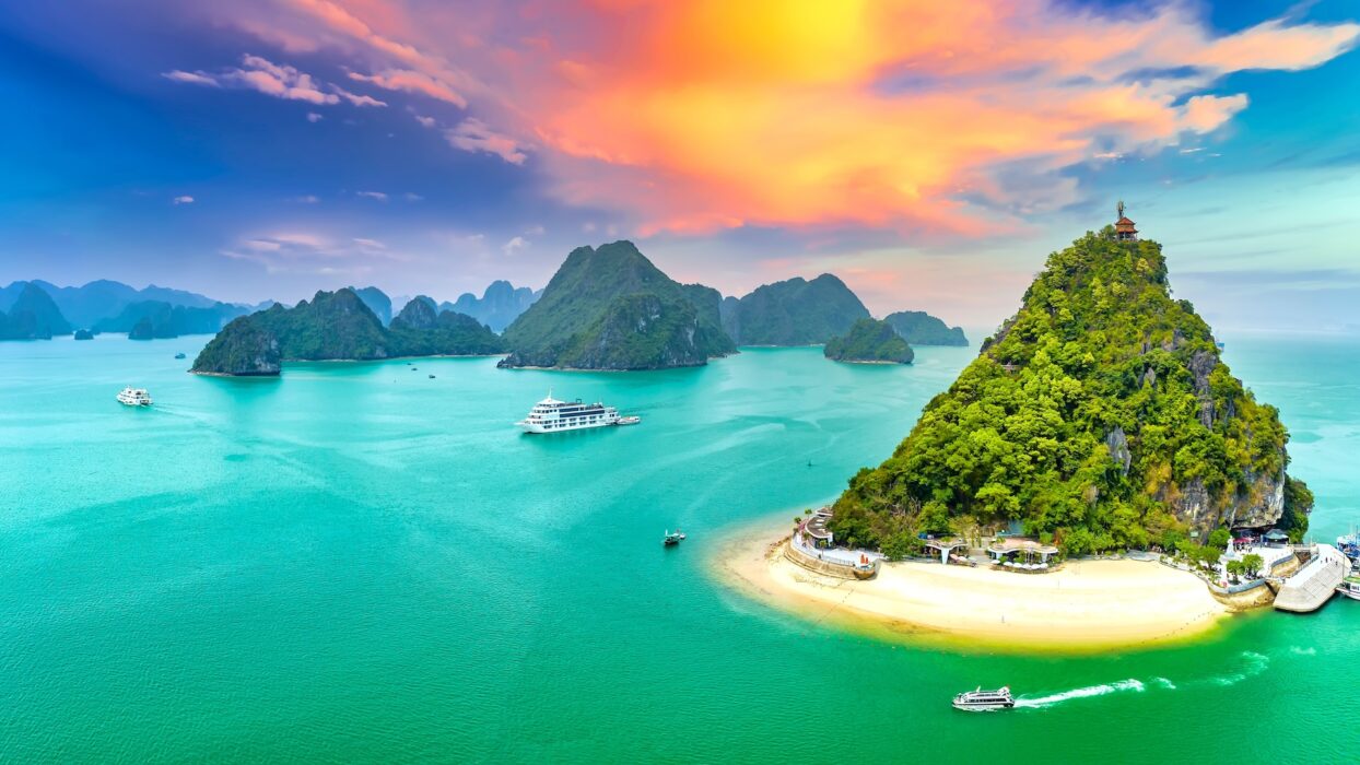 DAY 4: SAILING INTO THE DRAGON'S BAY | Hanoi → Halong Bay (B/L/D)