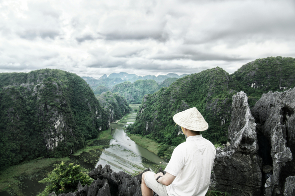 DAY 4: JOURNEY TO THE INLAND PARADISE | Hanoi → Ninh Binh (B/-/-)